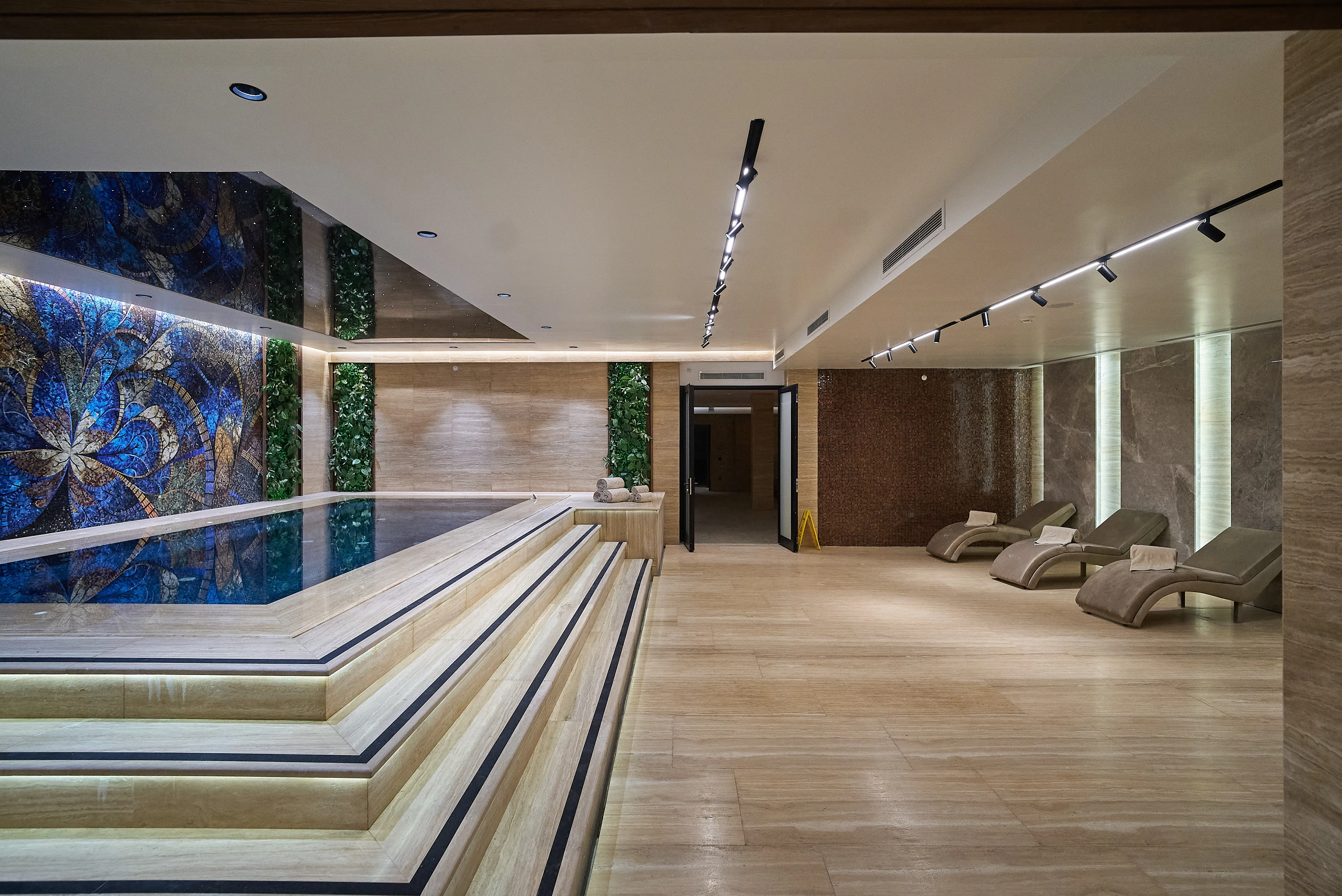 LakeSide Spa & Wellness Center